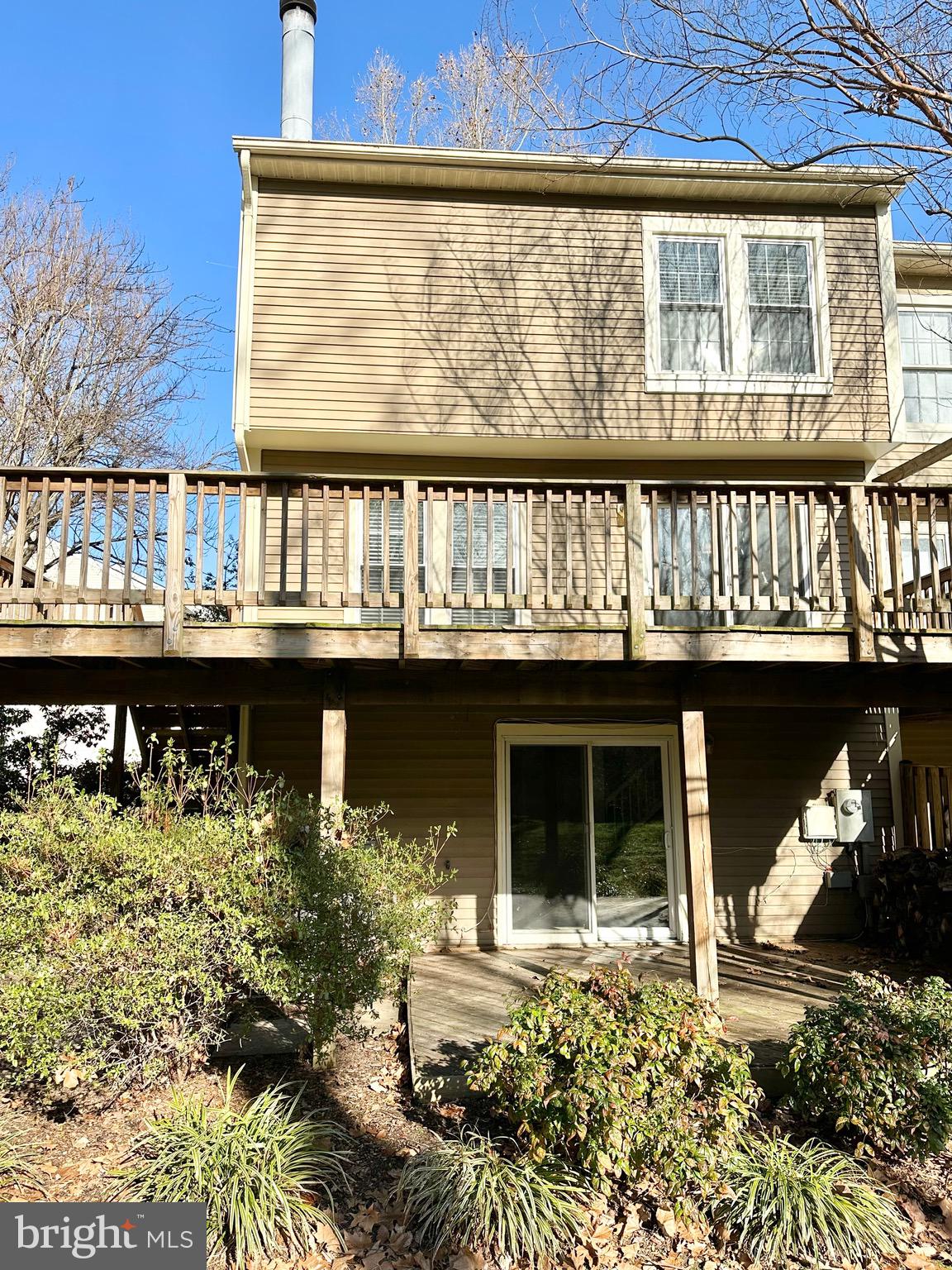 FAIR WOODS - Residential Lease