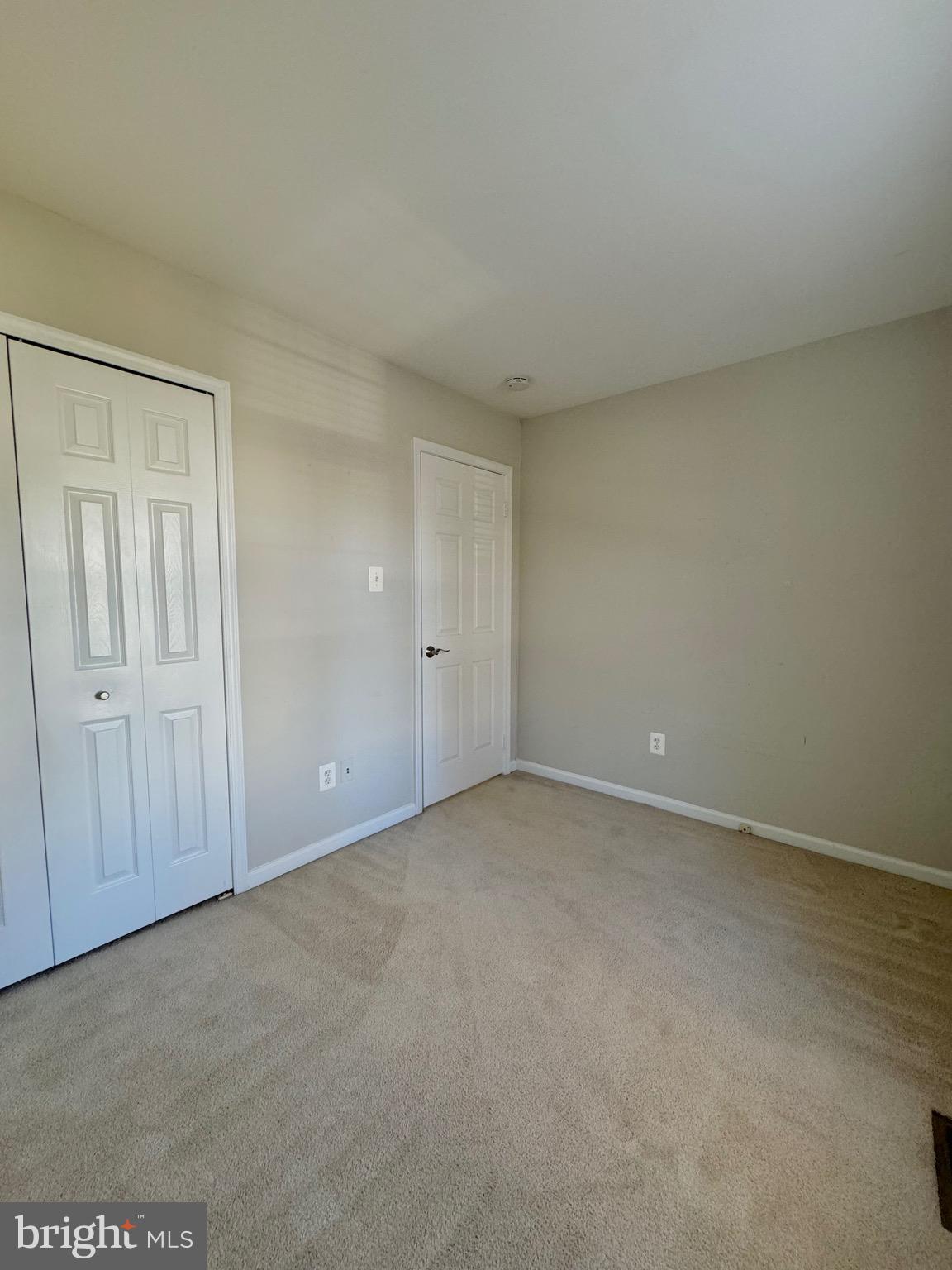 FAIR WOODS - Residential Lease