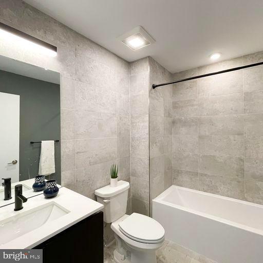 NORTHERN LIBERTIES - Residential Lease