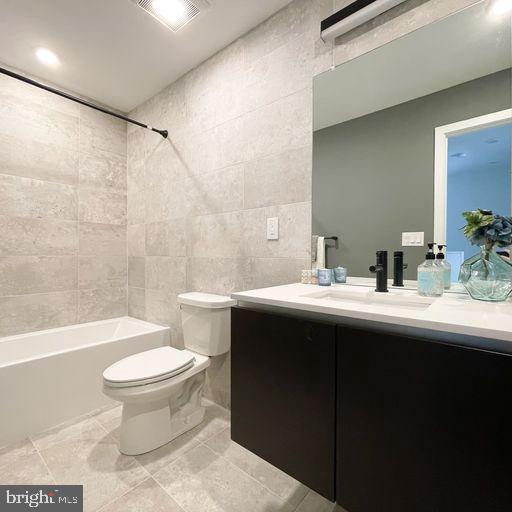 NORTHERN LIBERTIES - Residential Lease