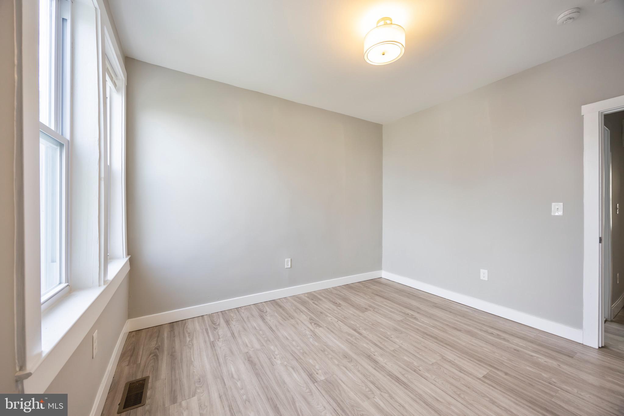 EDMONDSON - Residential