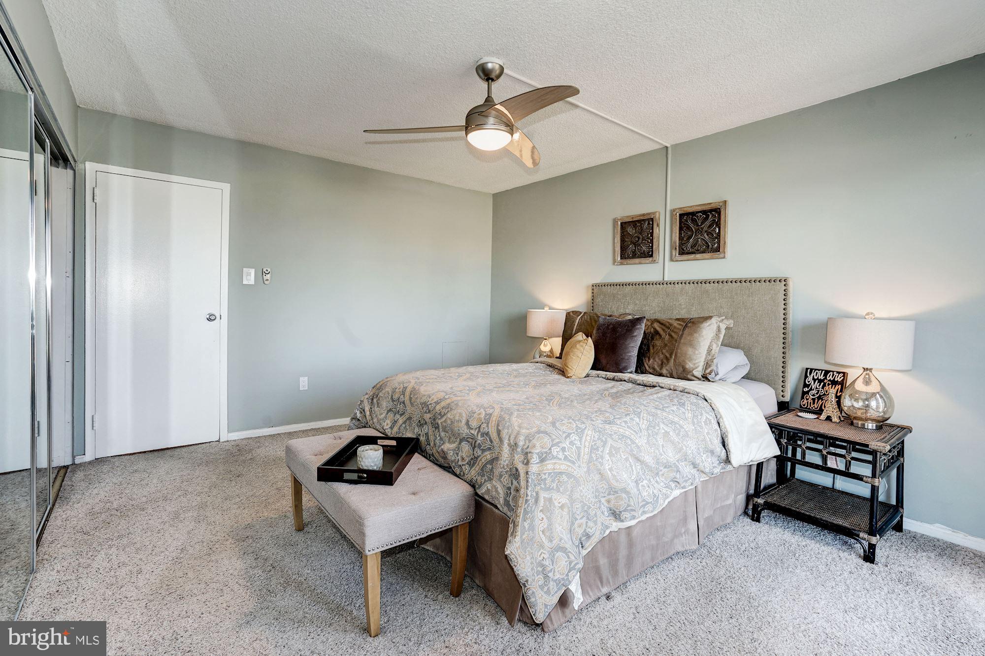 HORIZON HOUSE - Residential Lease