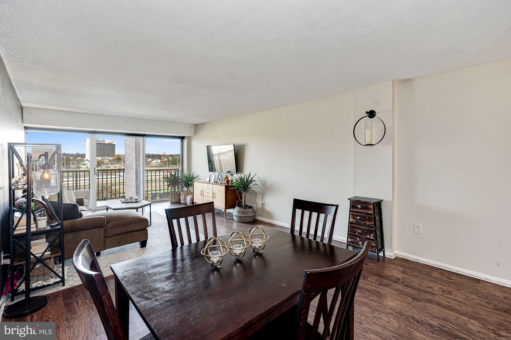 HORIZON HOUSE - Residential Lease