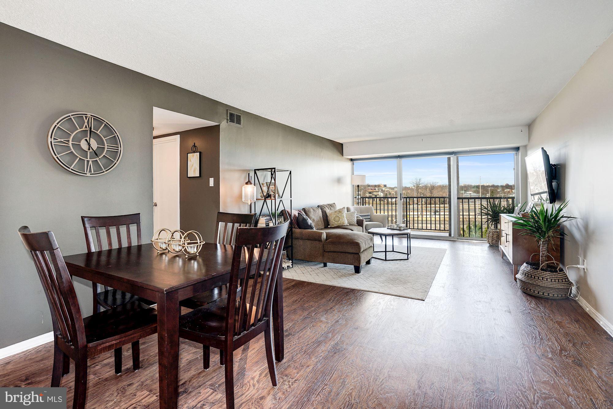 HORIZON HOUSE - Residential Lease