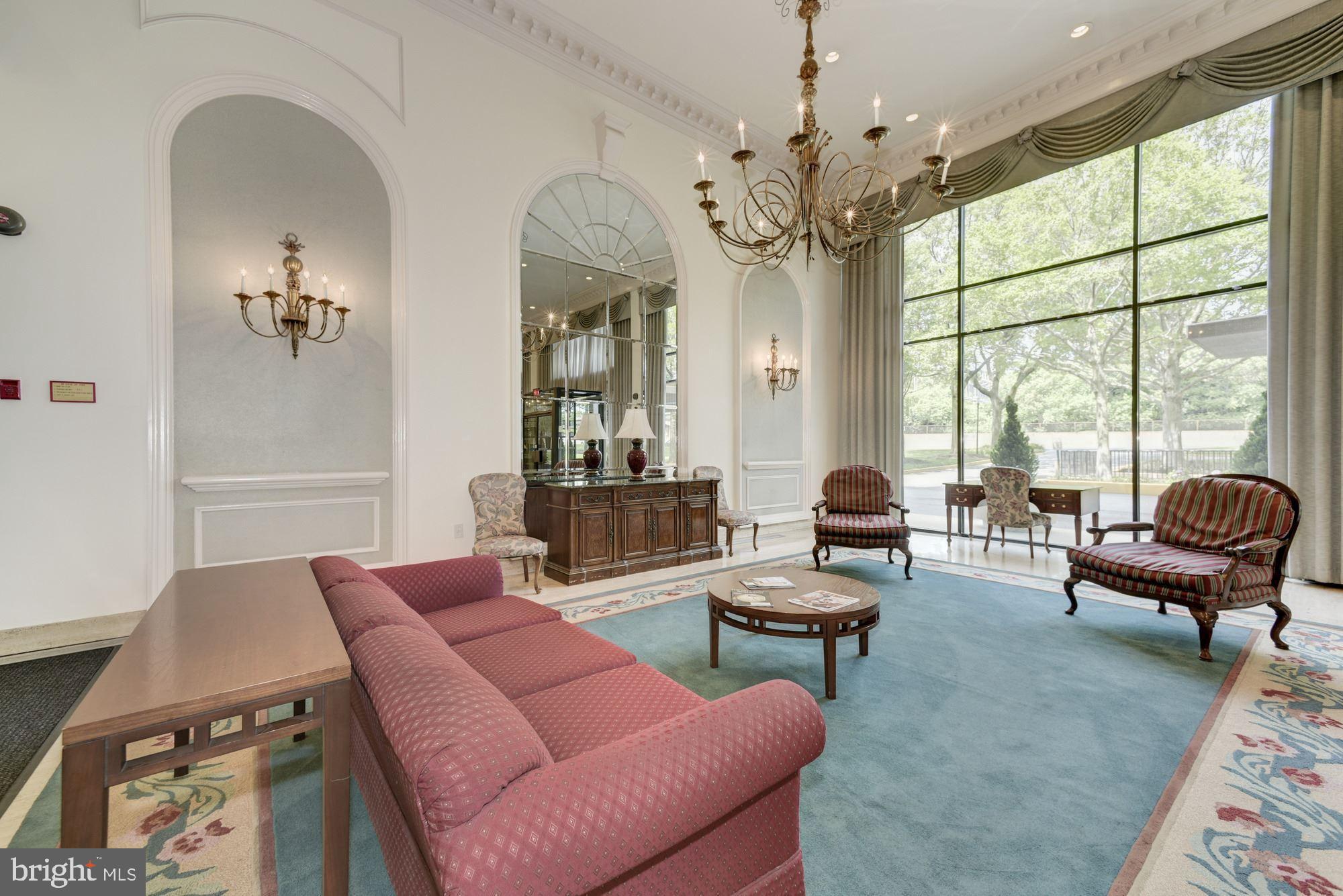 HORIZON HOUSE - Residential Lease