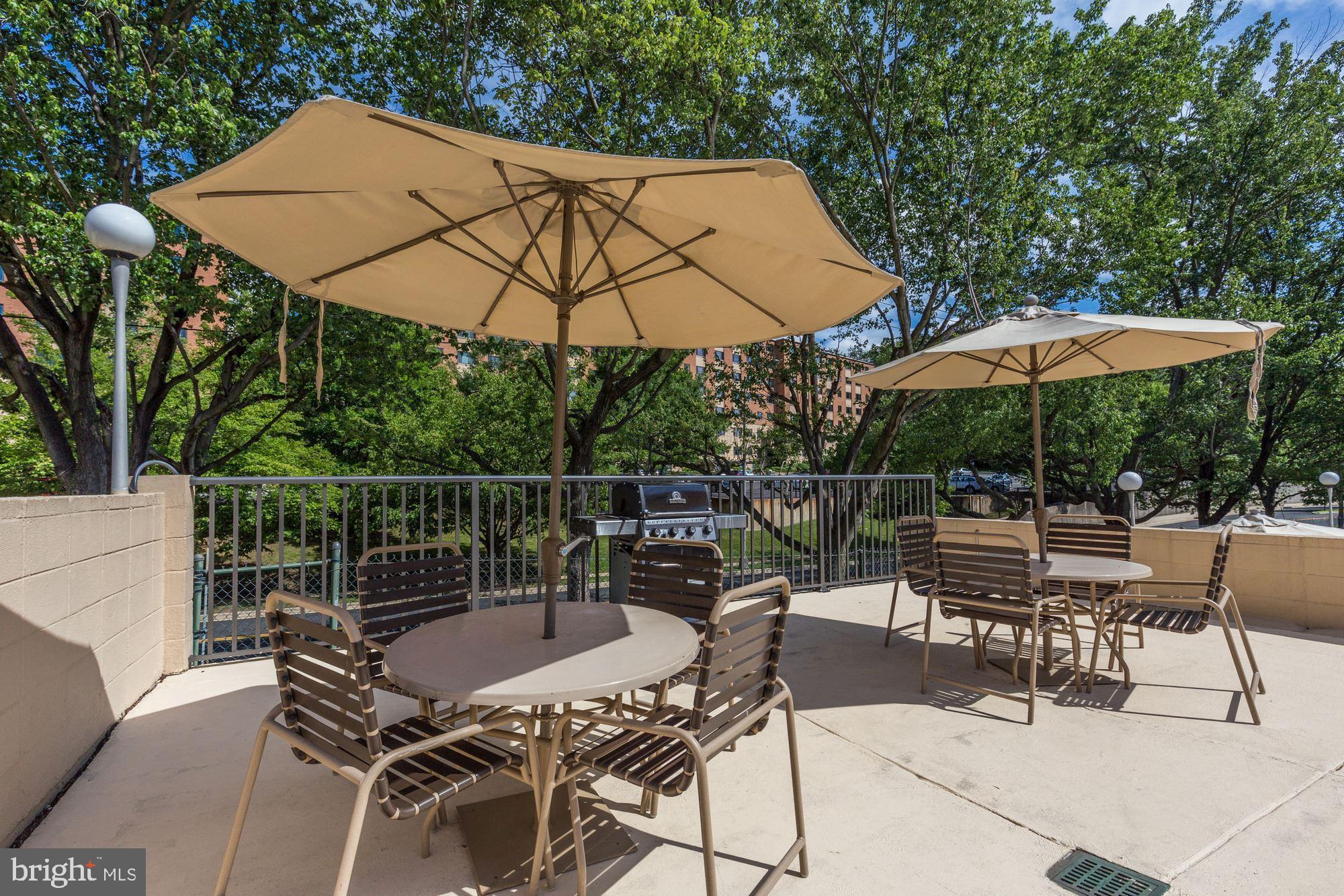 HORIZON HOUSE - Residential Lease