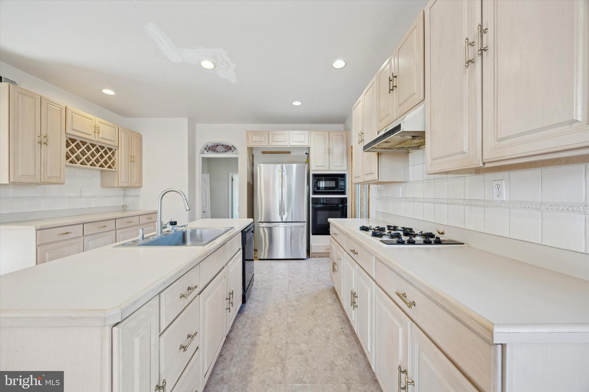 HUNTINGDON VALLEY - Residential