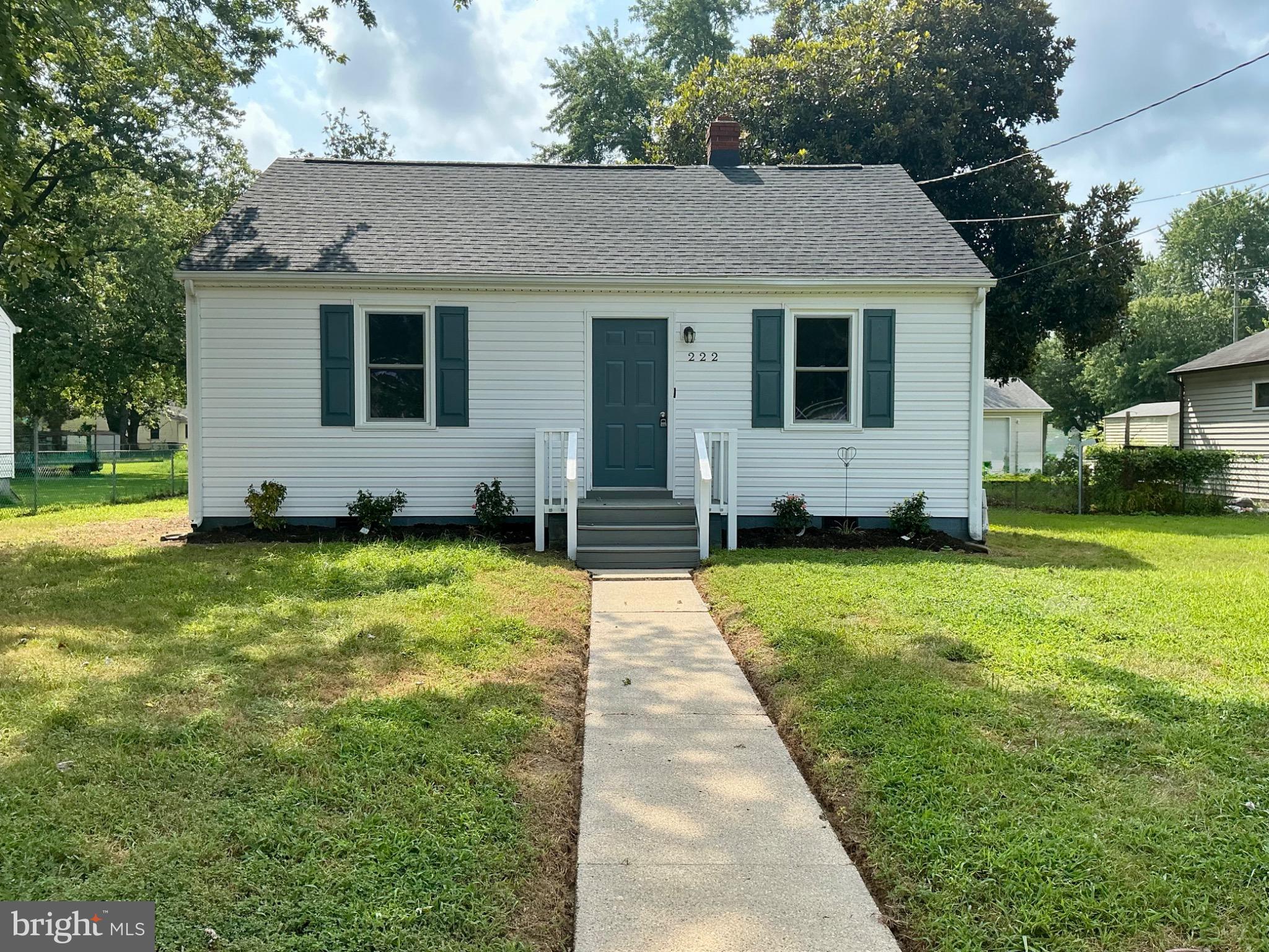 BLUFF POINT - Residential