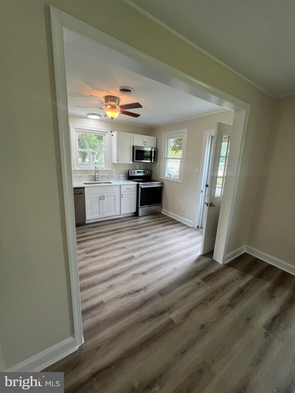 BLUFF POINT - Residential