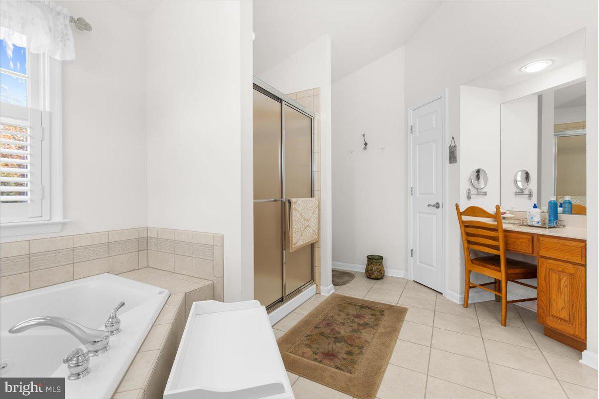 FOREST HILL - Residential