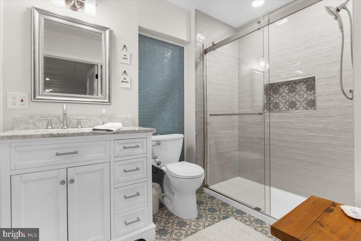 FOREST HILL - Residential