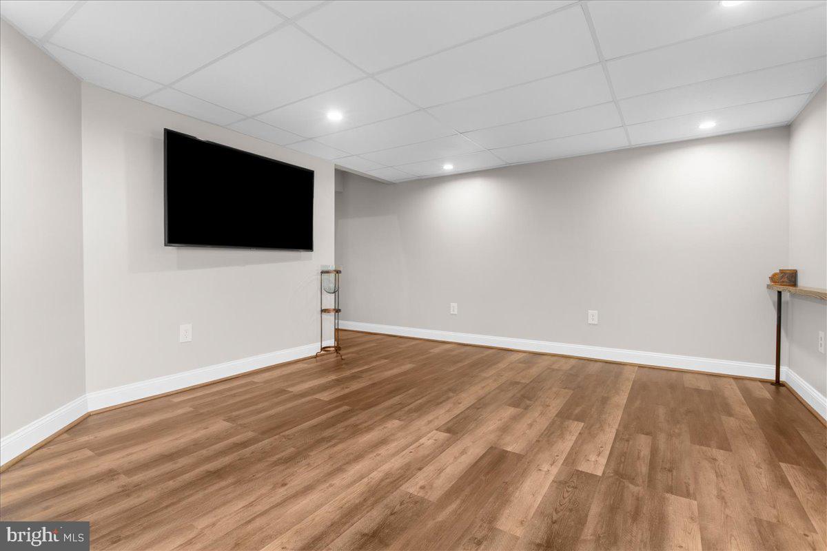 FOREST HILL - Residential