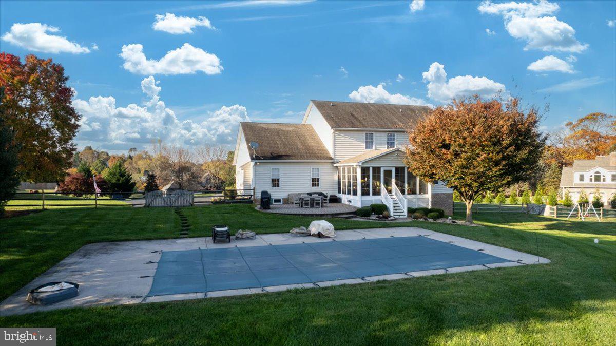 FOREST HILL - Residential