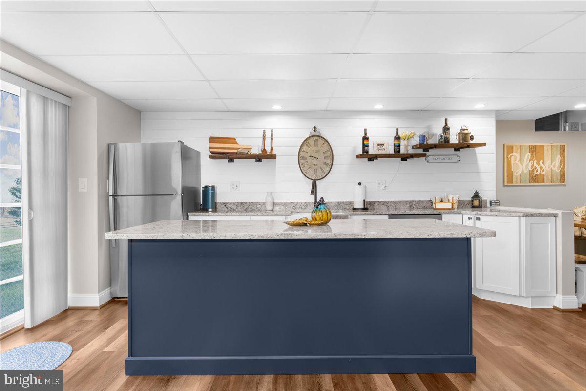 FOREST HILL - Residential