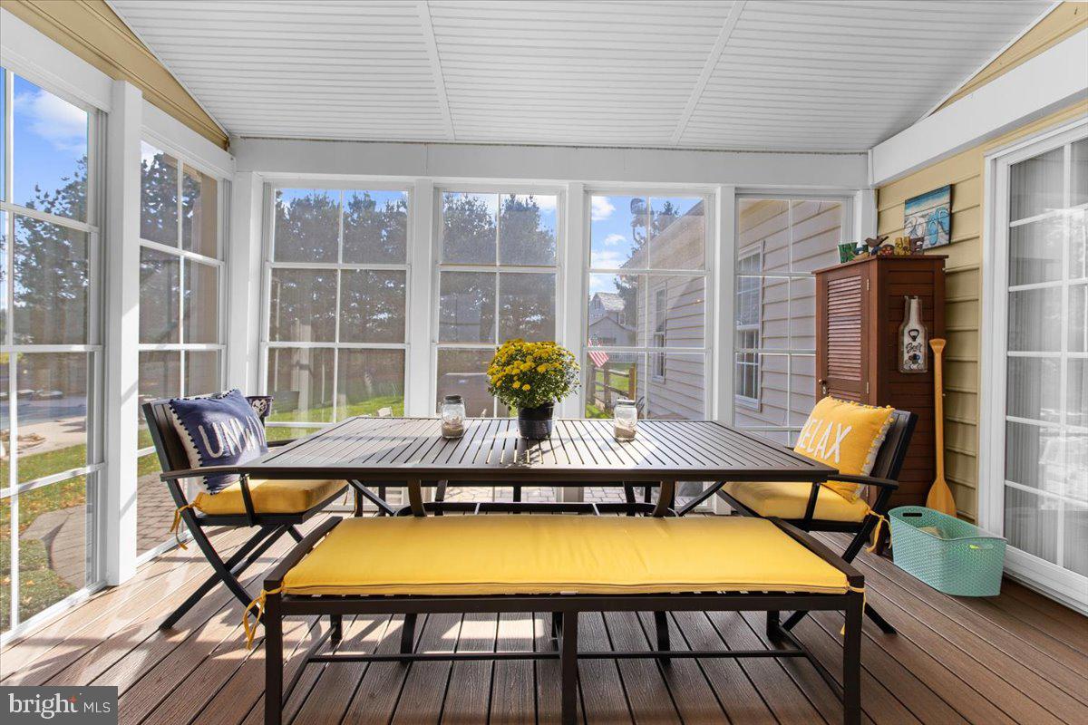 FOREST HILL - Residential