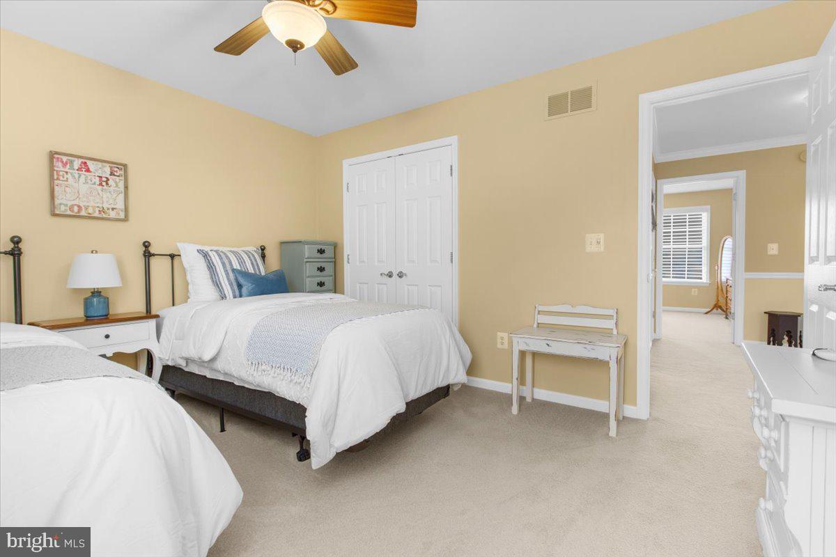 FOREST HILL - Residential