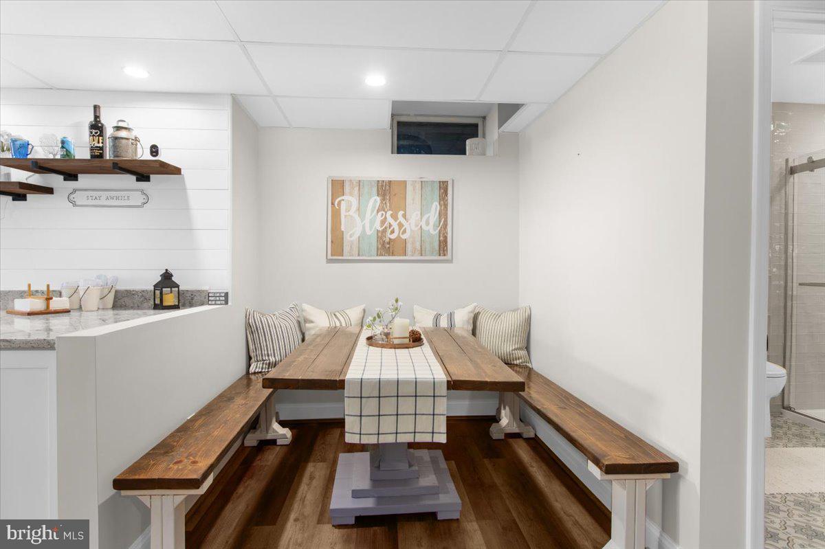 FOREST HILL - Residential