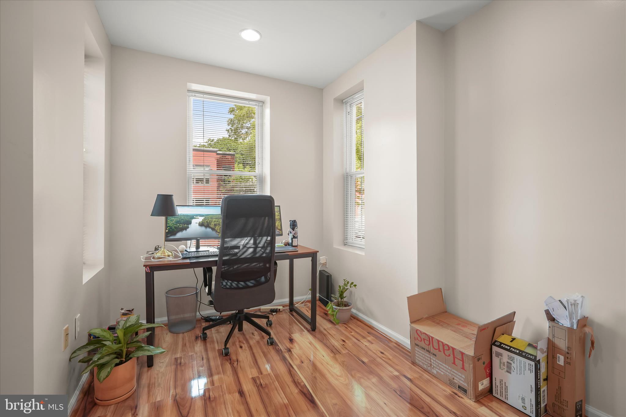 1614 6TH STREET NW