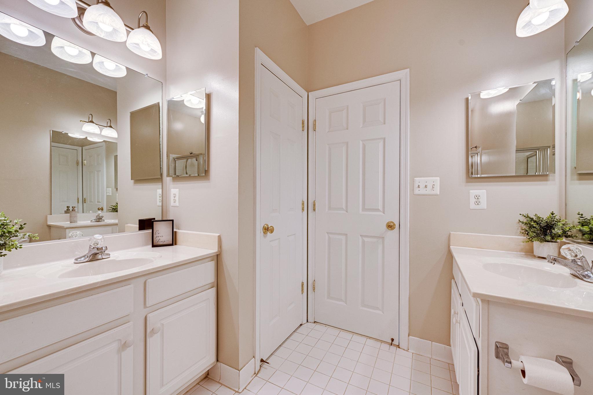 RIDGE TOP - Residential