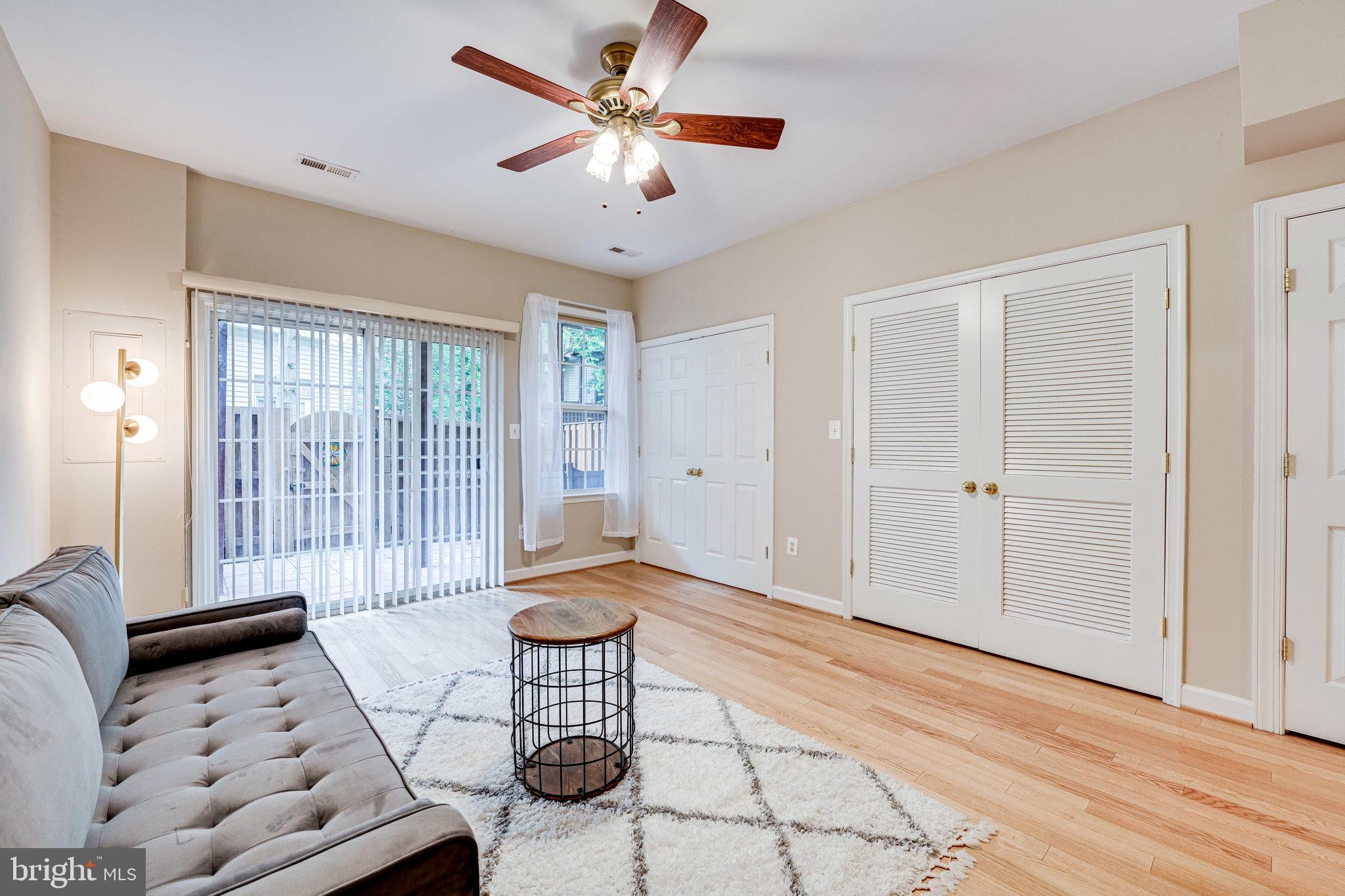 RIDGE TOP - Residential