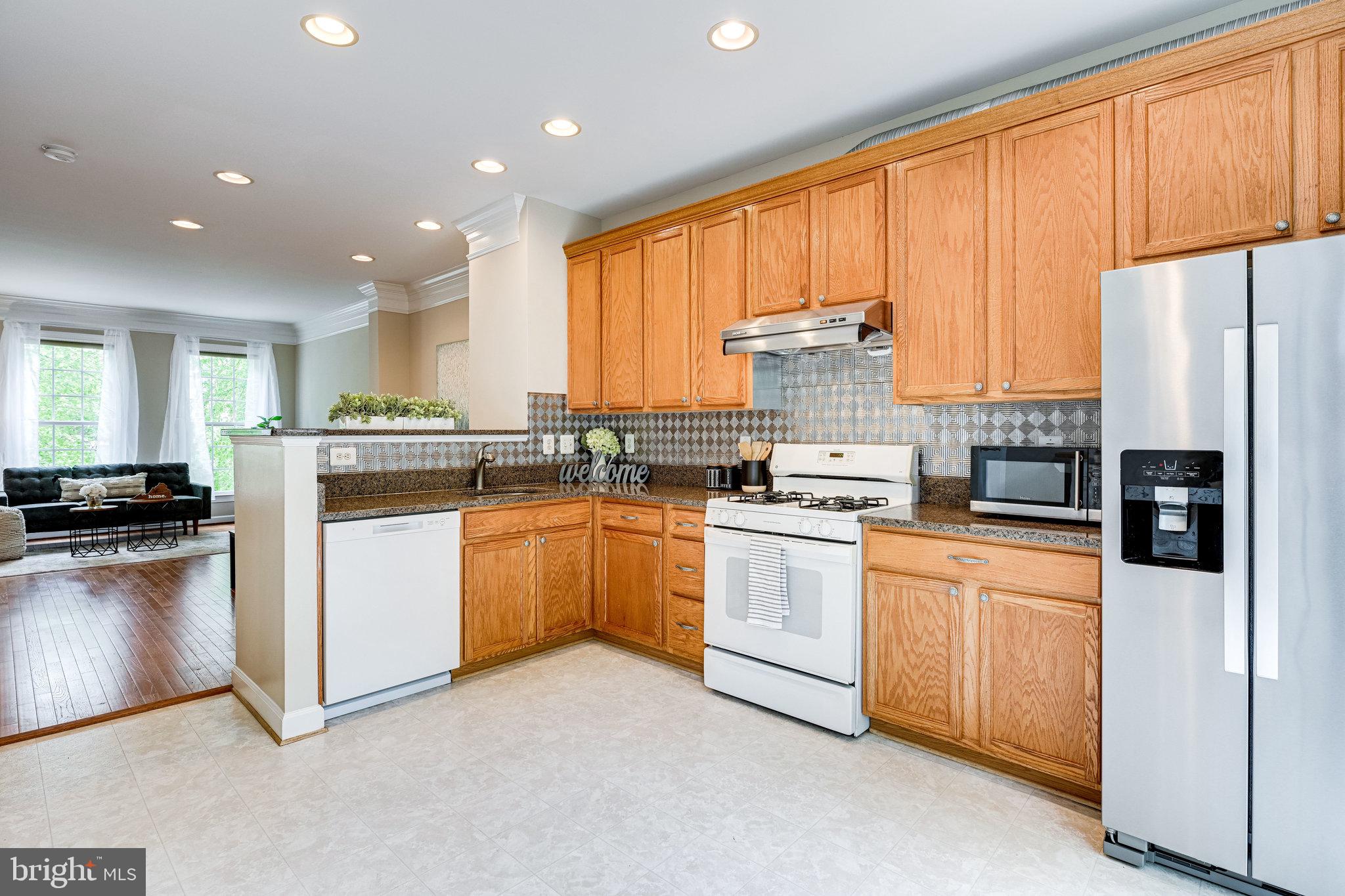 RIDGE TOP - Residential