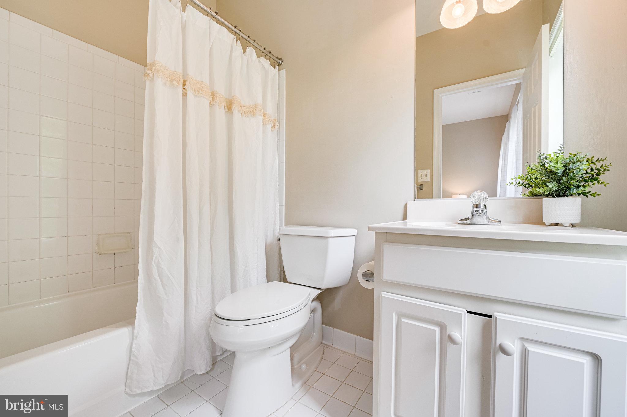 RIDGE TOP - Residential