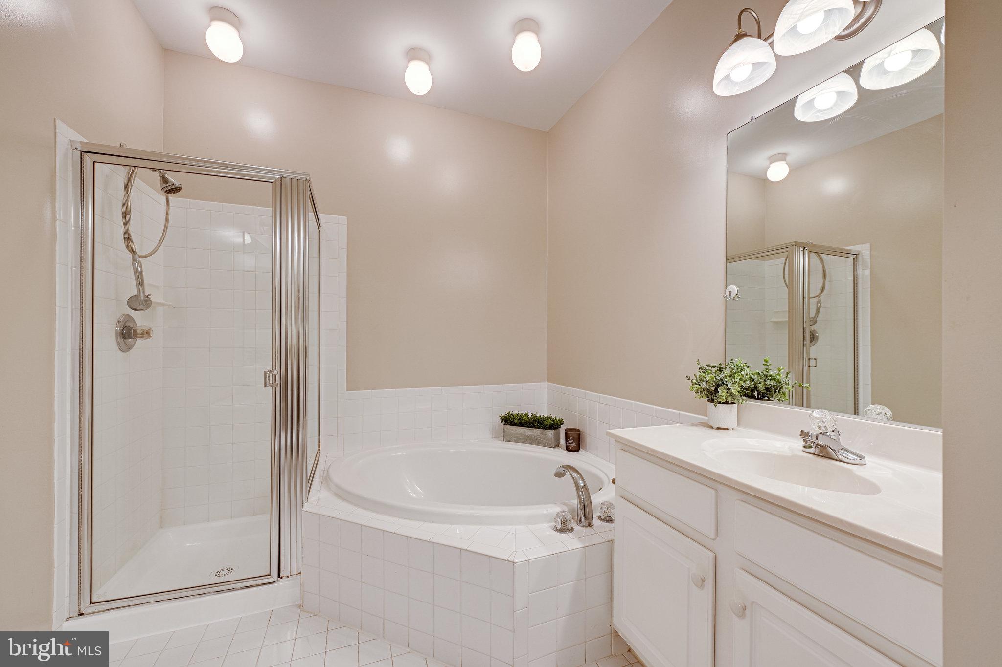 RIDGE TOP - Residential