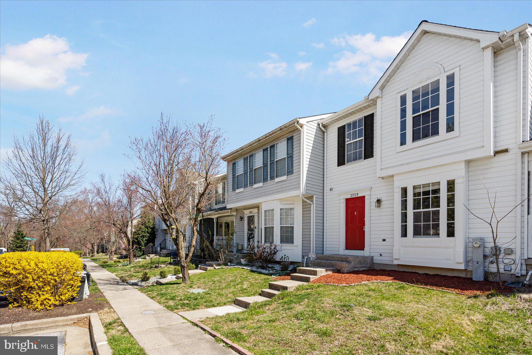 BROADVIEW - Residential