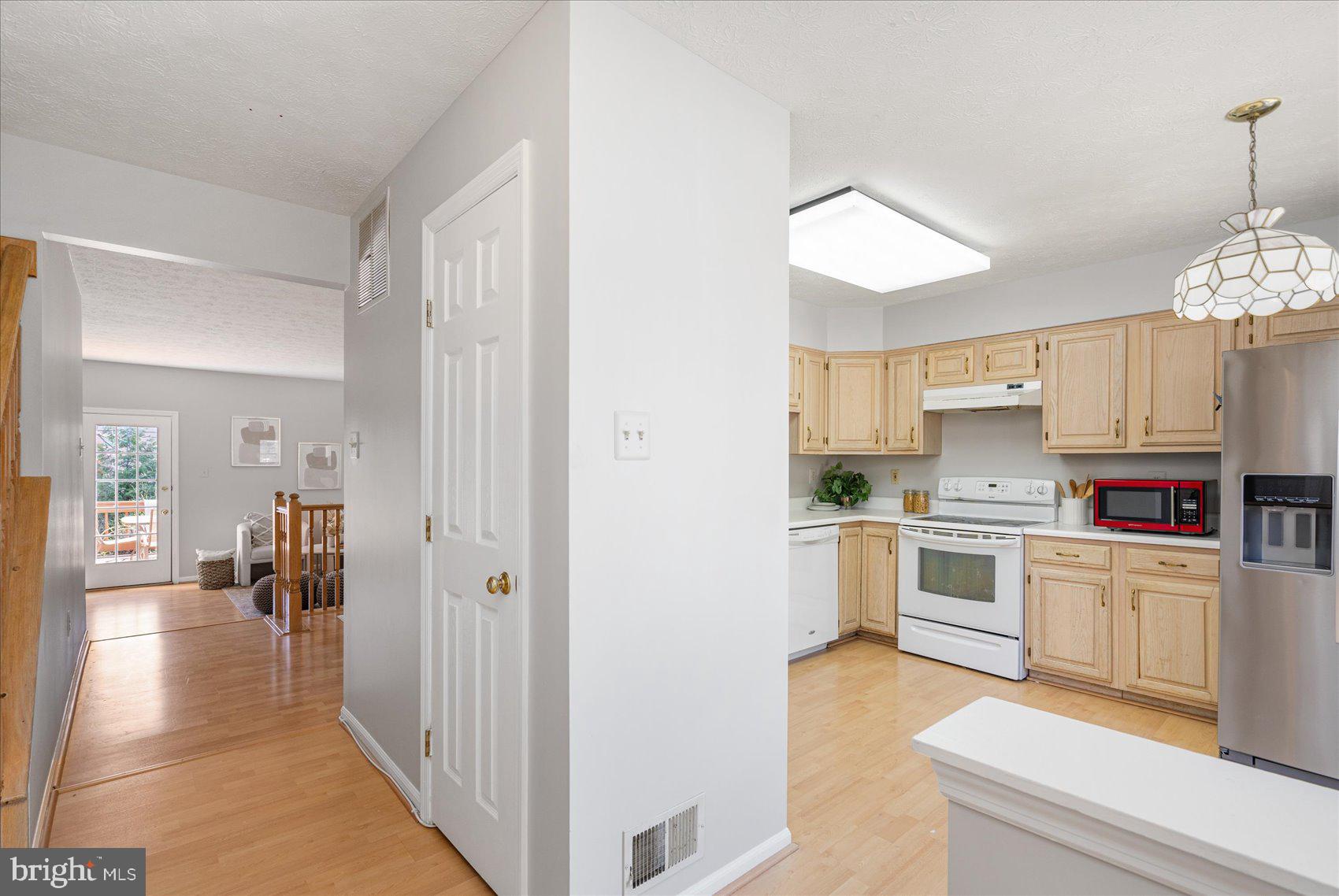 BROADVIEW - Residential