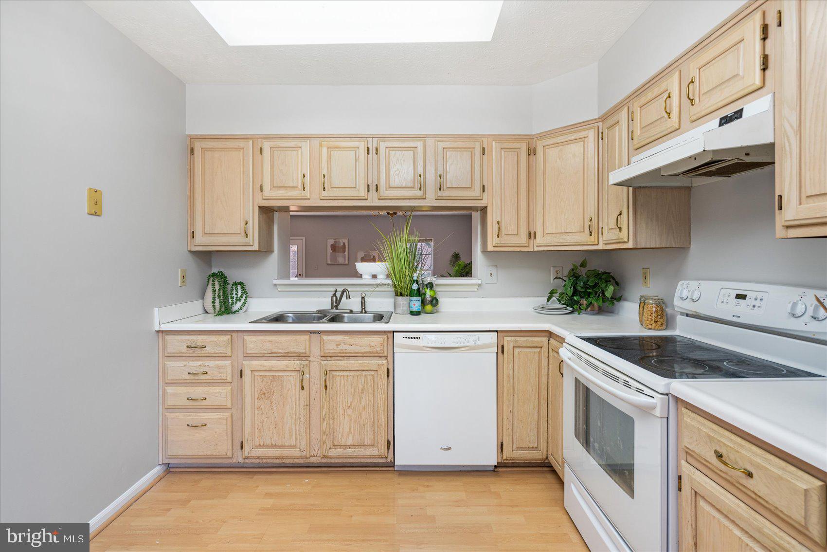 BROADVIEW - Residential