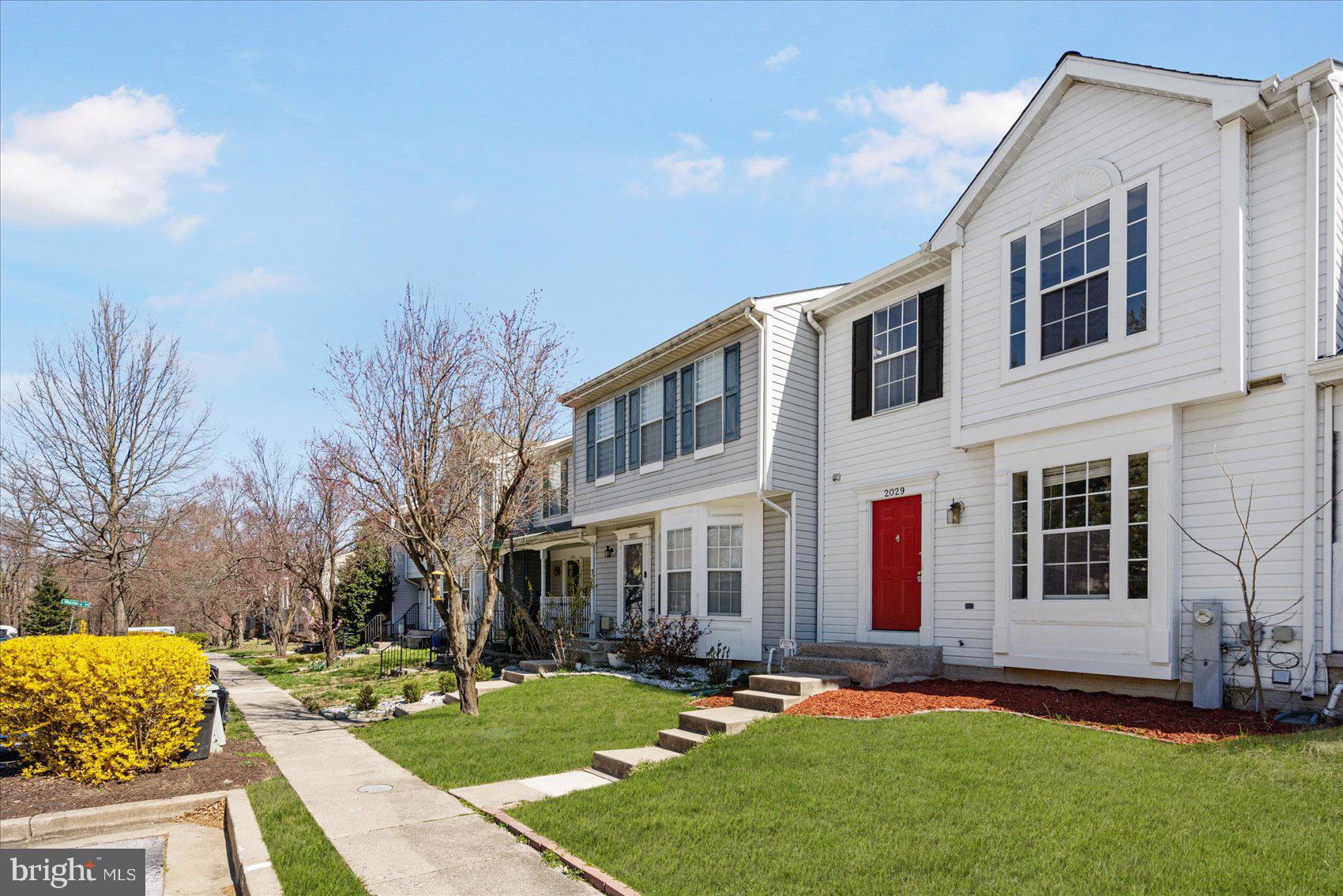 BROADVIEW - Residential