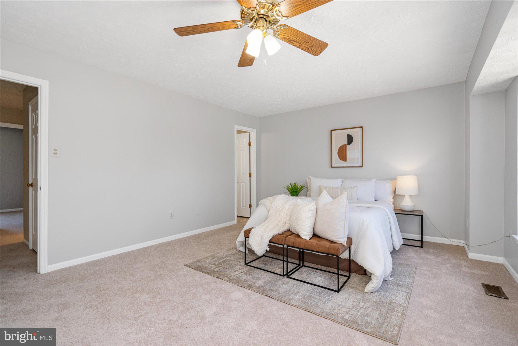 BROADVIEW - Residential