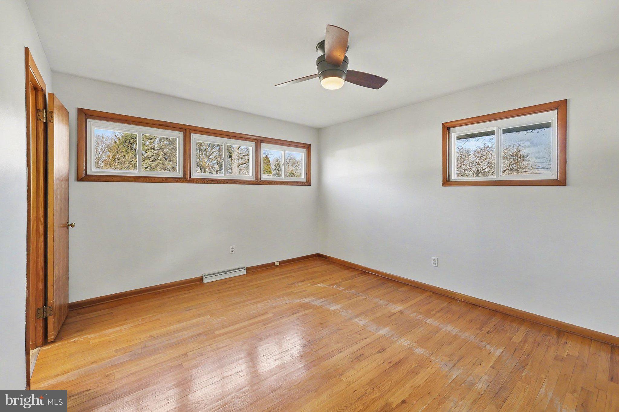 CEDAR CLIFF MANOR - Residential