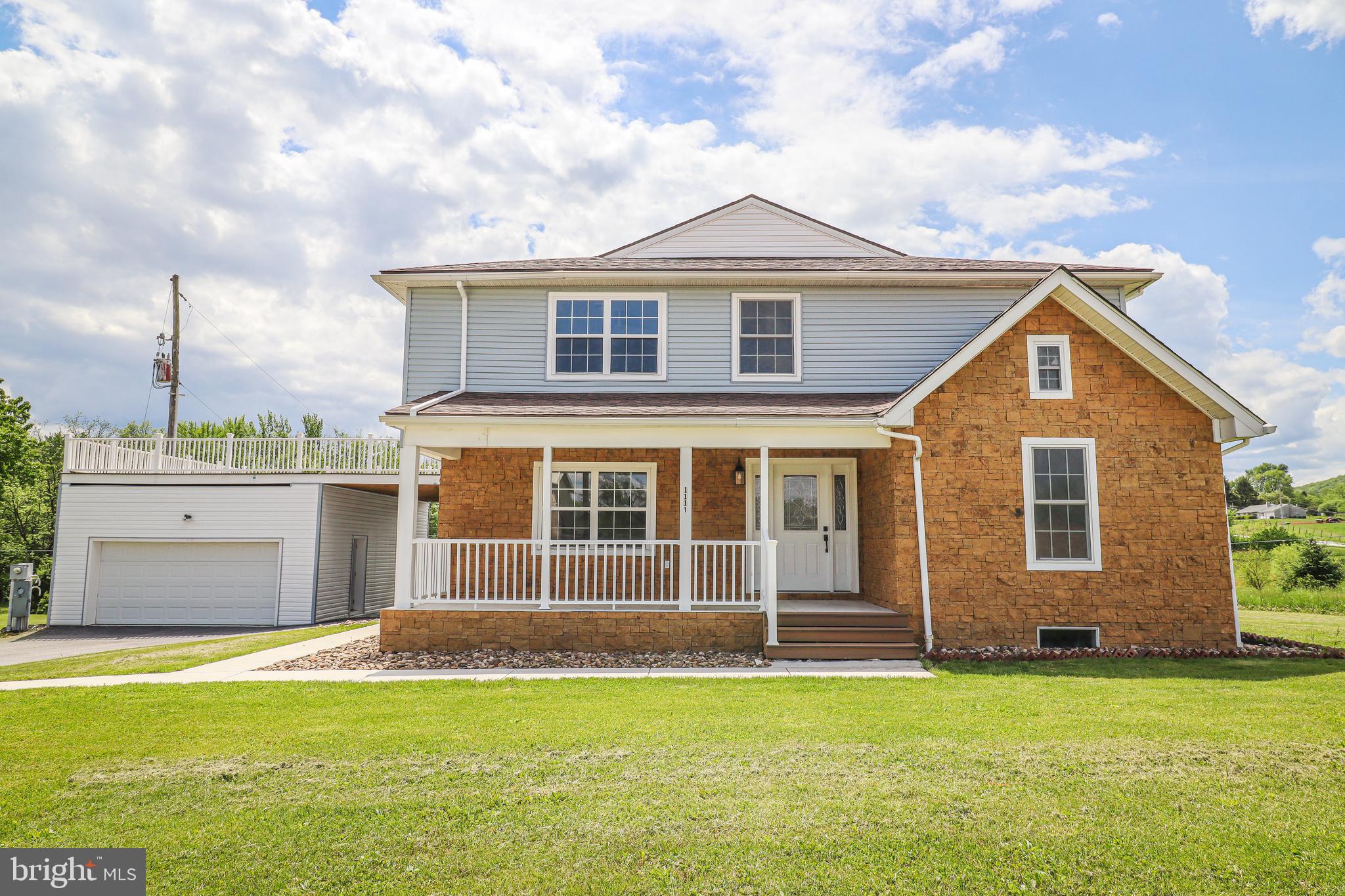 1111 S MOUNTAIN ROAD