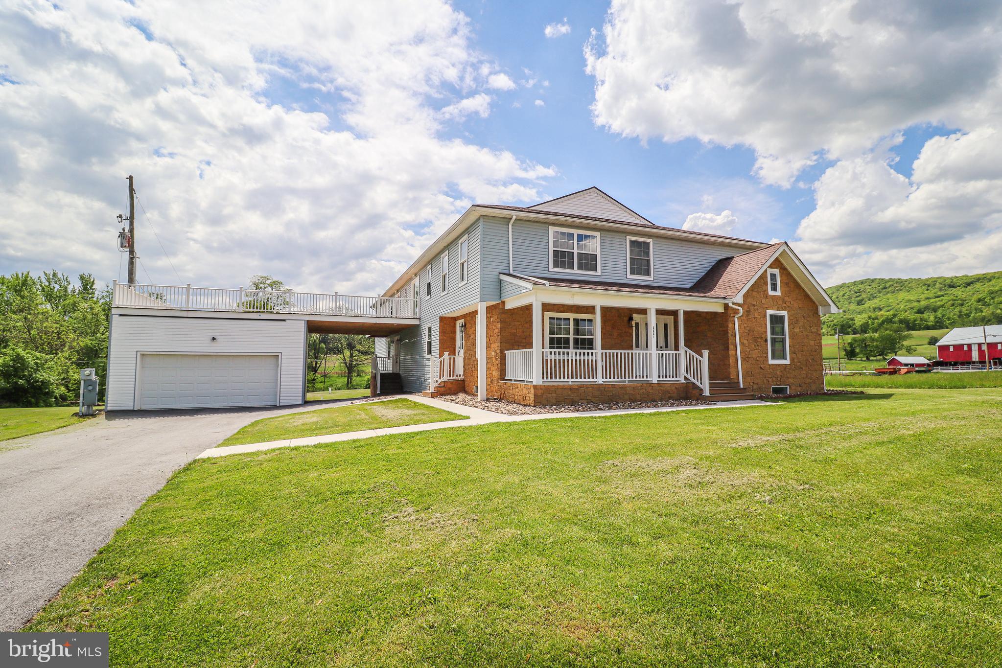 1111 S MOUNTAIN ROAD