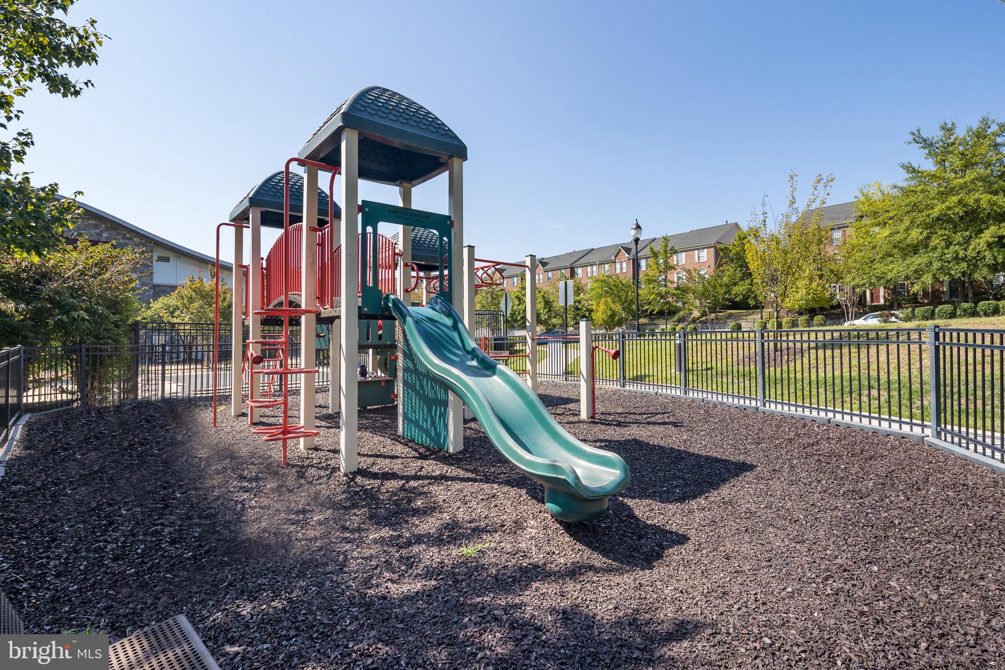 POTOMAC CLUB - Residential Lease