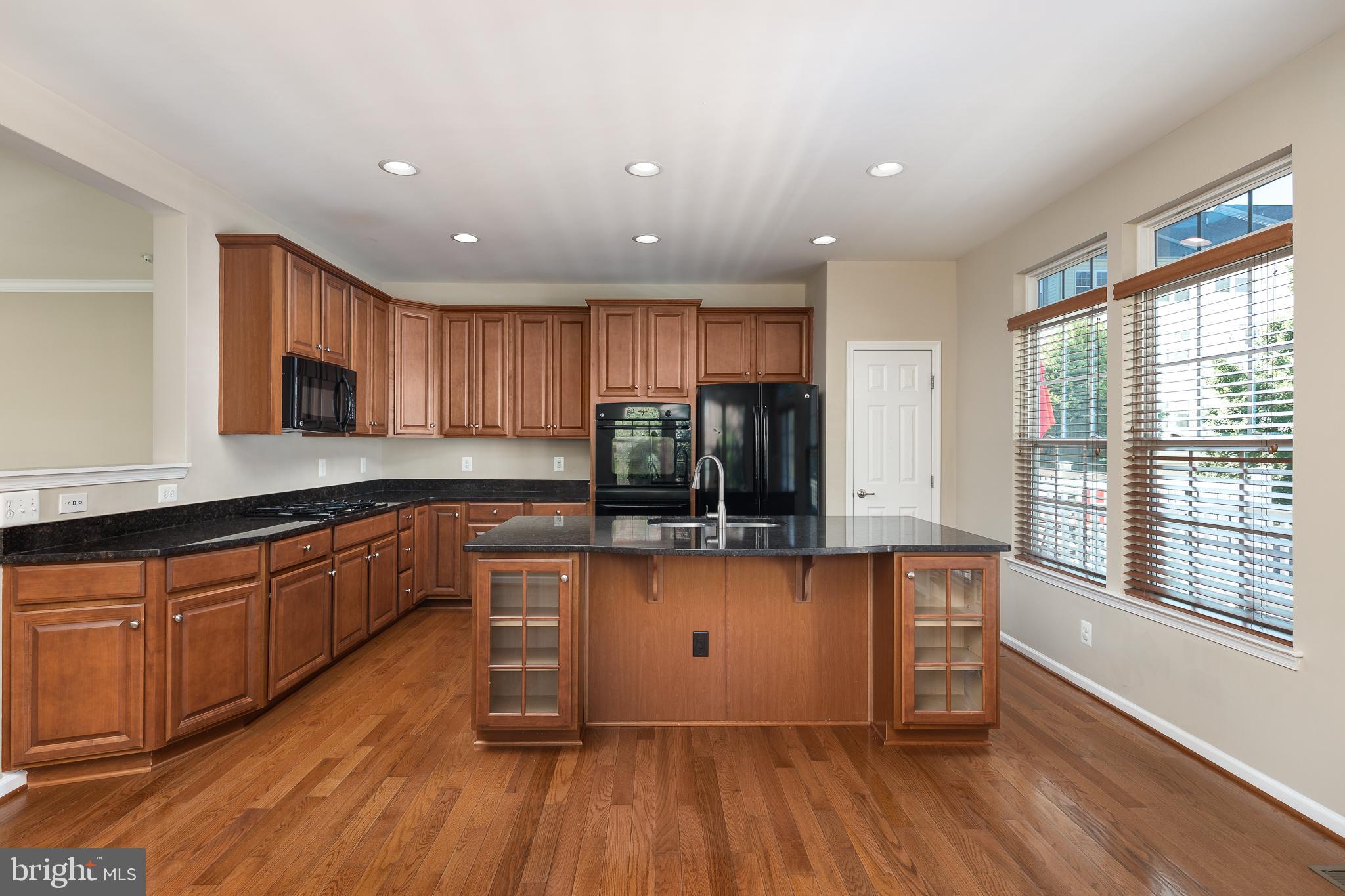 POTOMAC CLUB - Residential Lease