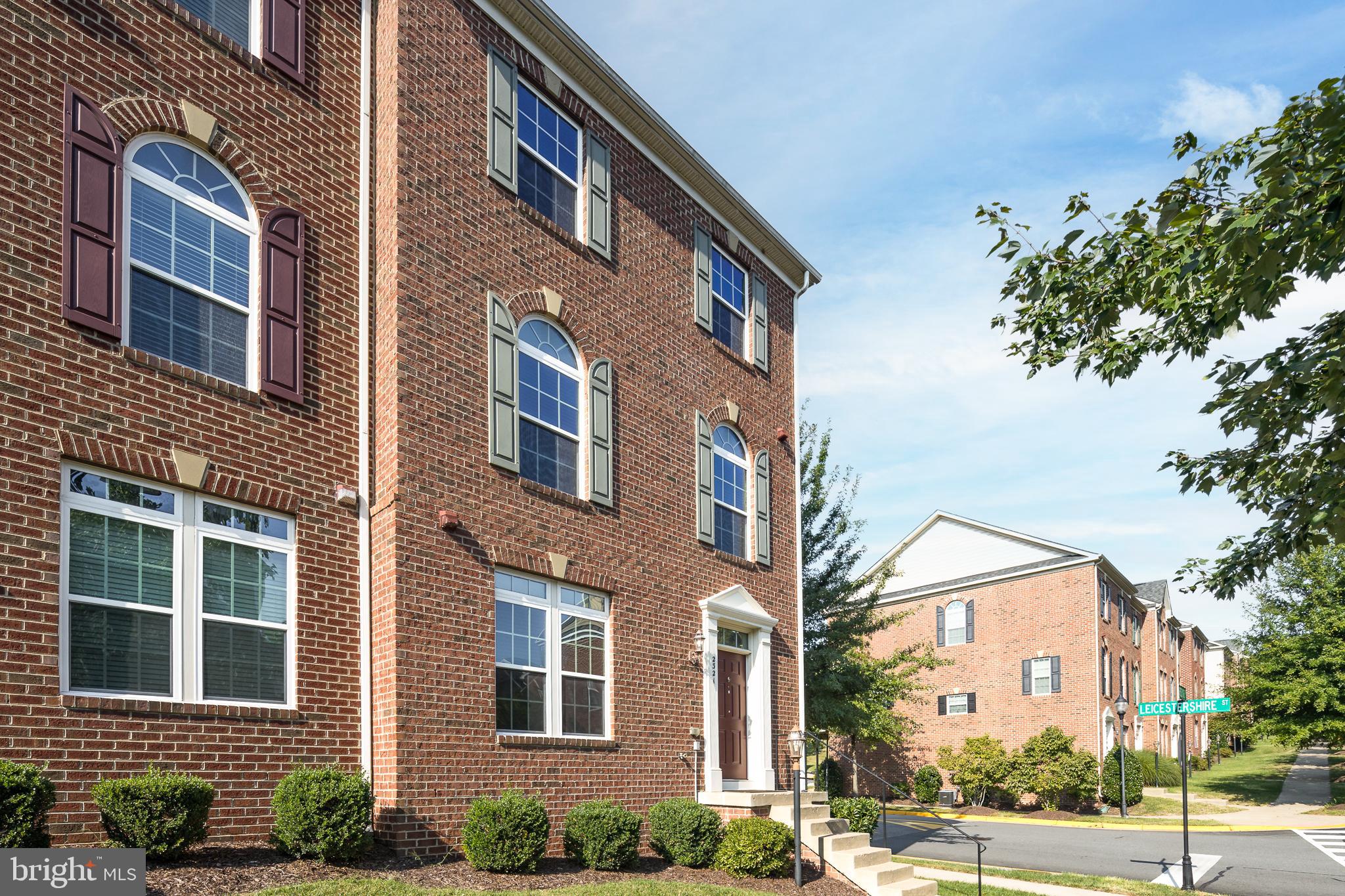 POTOMAC CLUB - Residential Lease