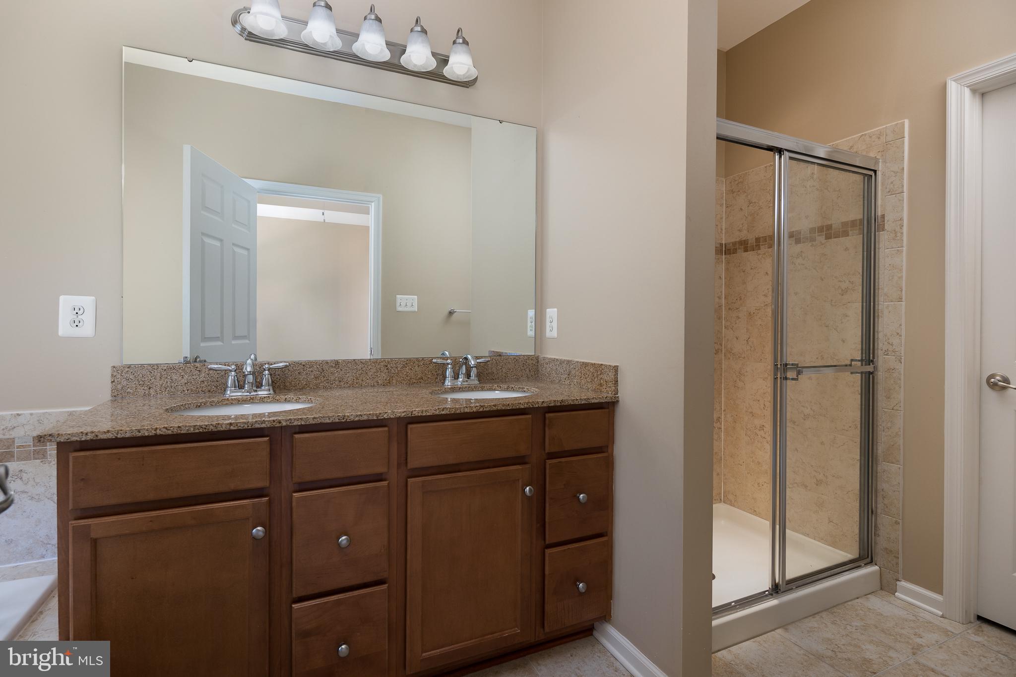 POTOMAC CLUB - Residential Lease