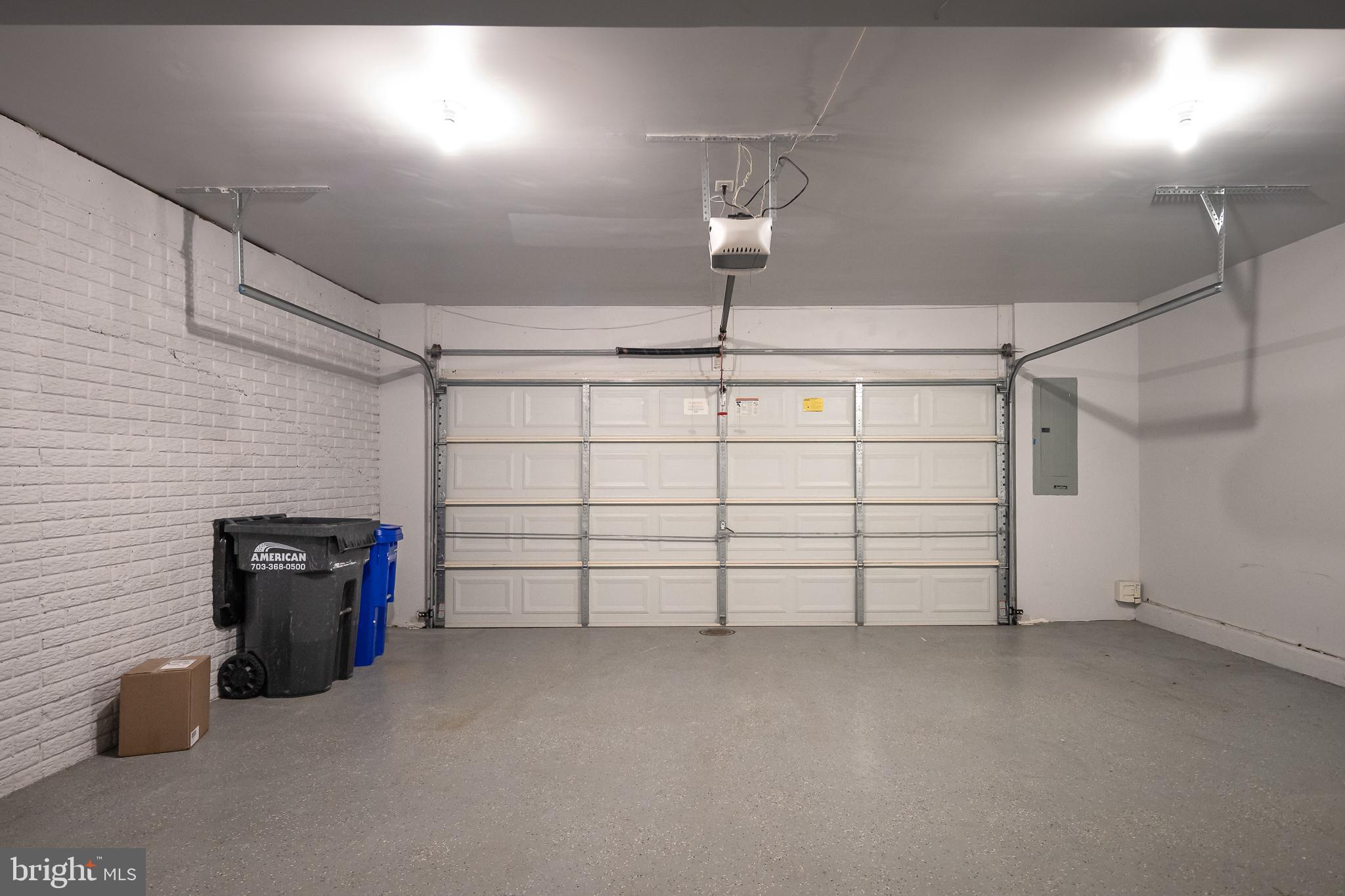 POTOMAC CLUB - Residential Lease