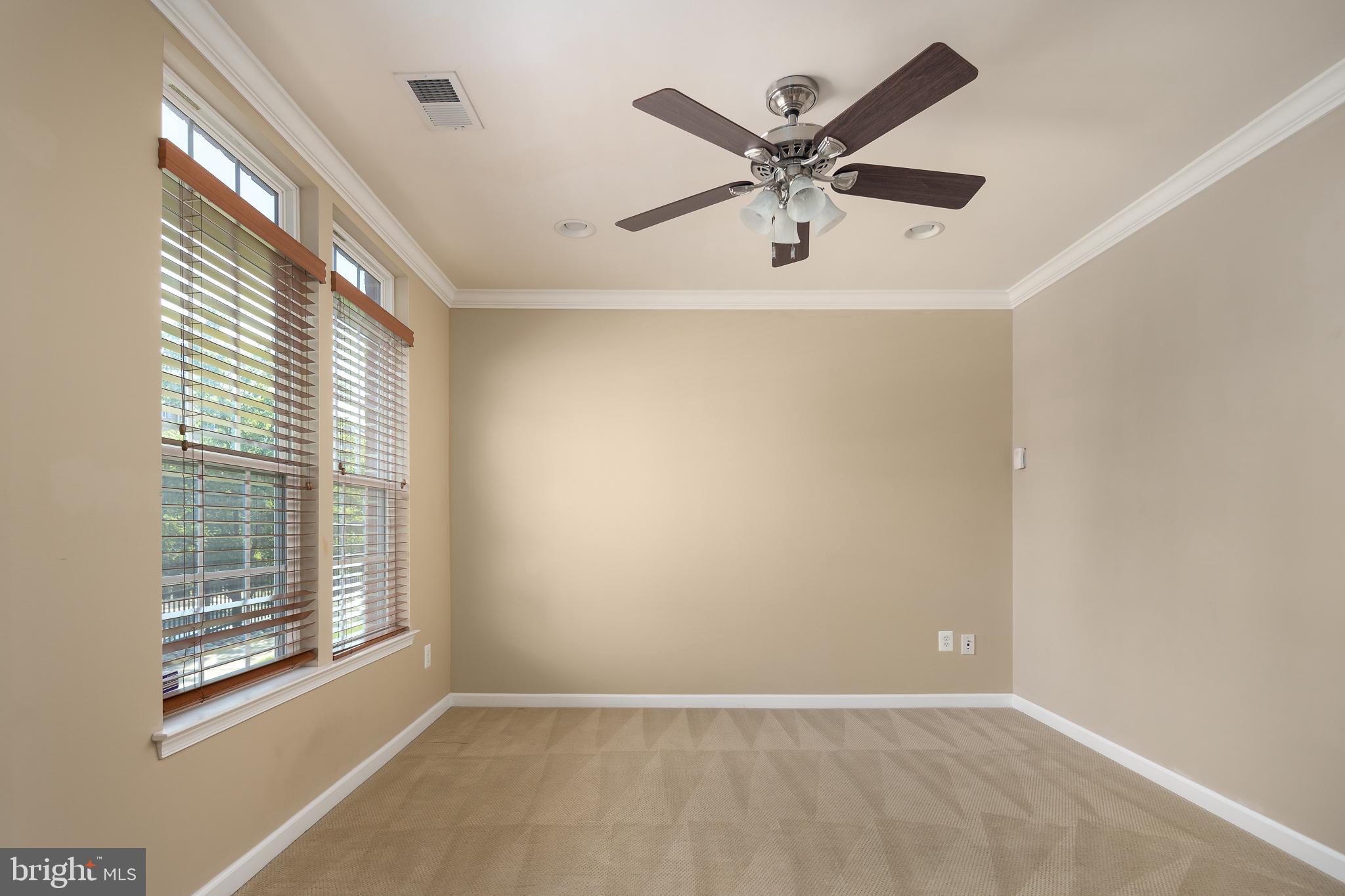 POTOMAC CLUB - Residential Lease