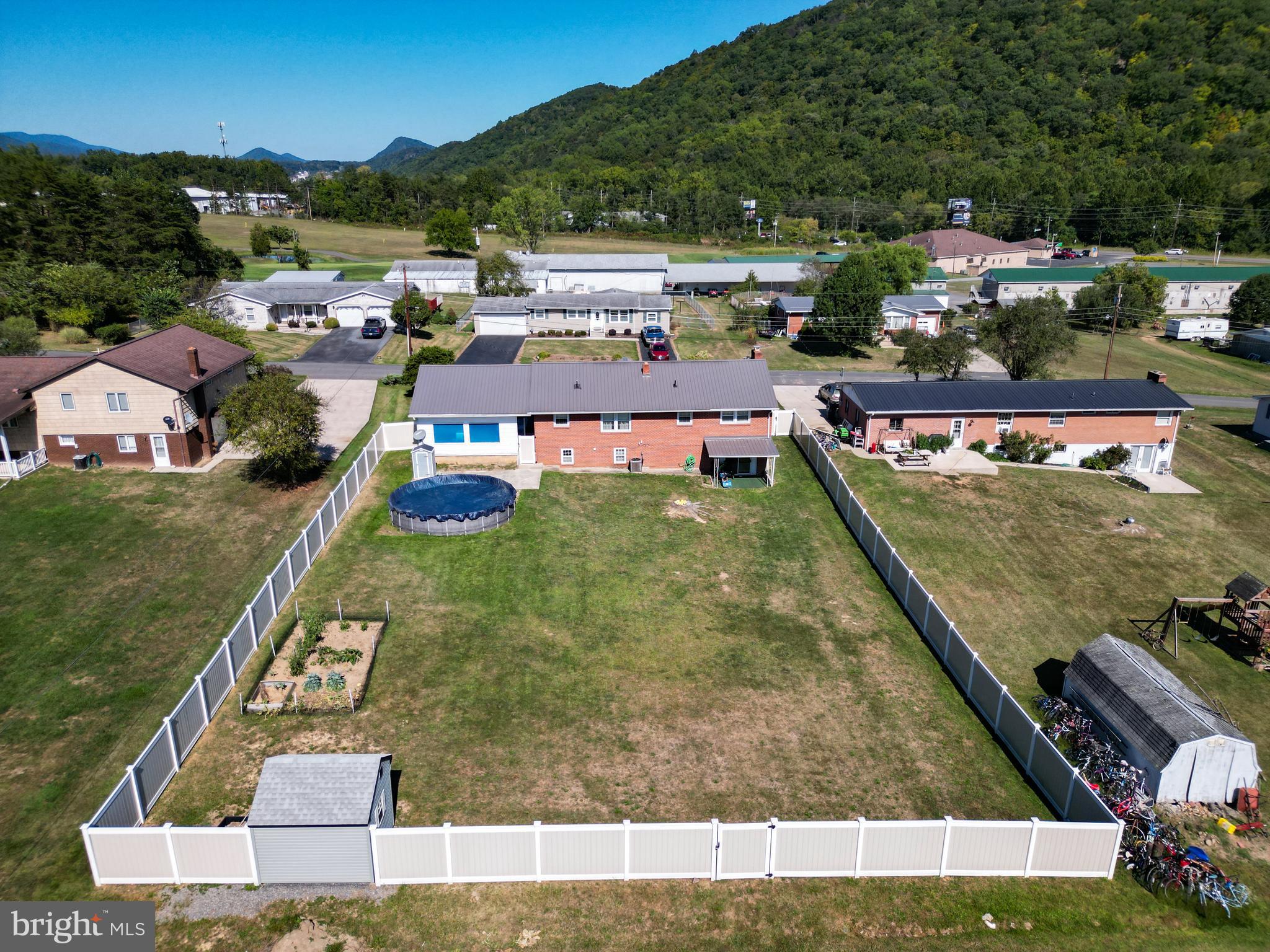 F. PARIS SMITH SUBDIVISION - Residential