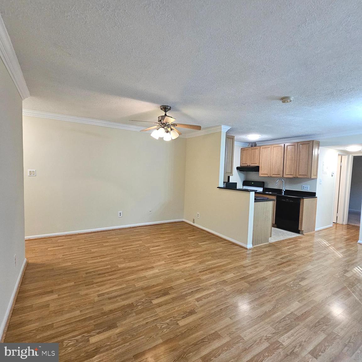 HERITAGE WOODS NORTH - Residential Lease