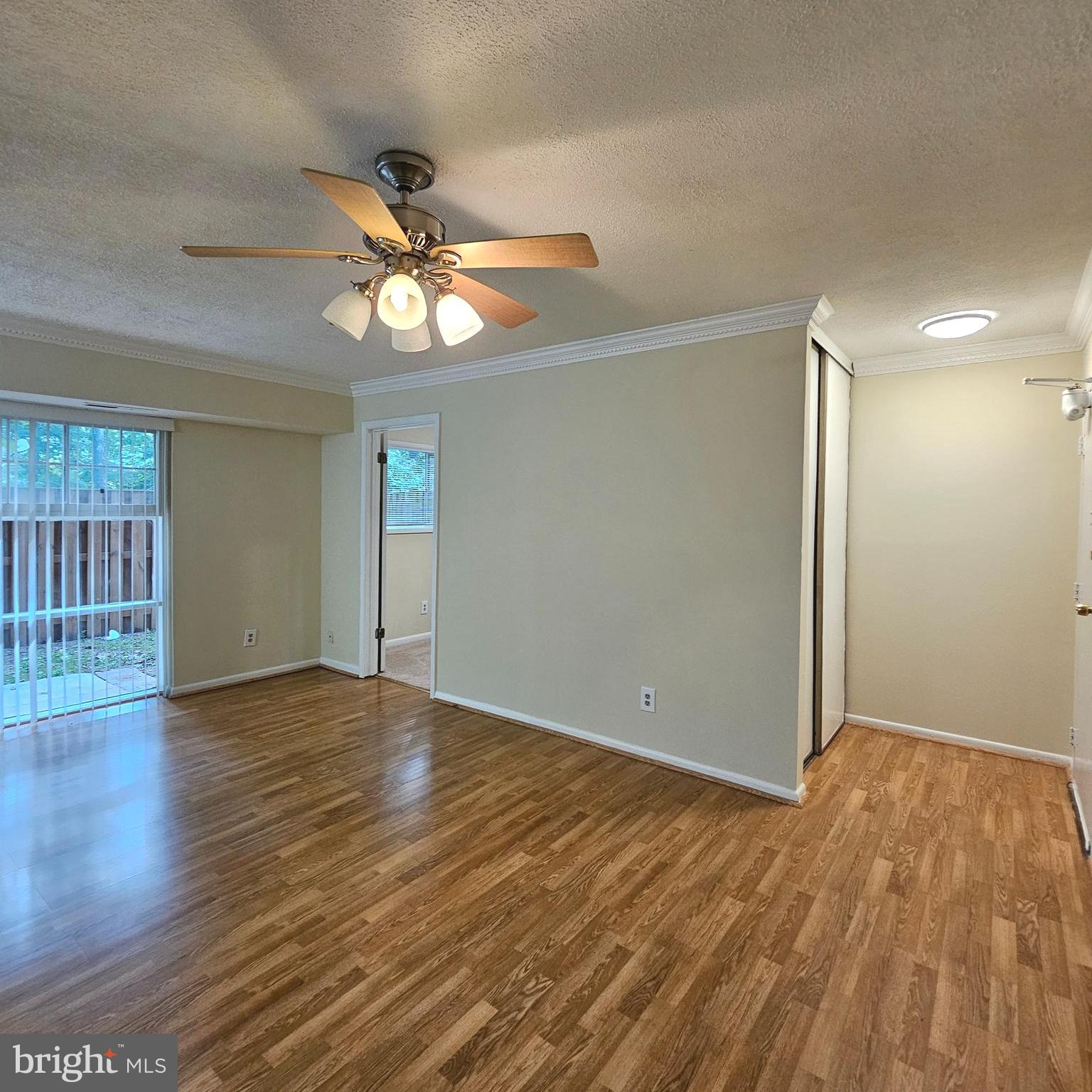 HERITAGE WOODS NORTH - Residential Lease