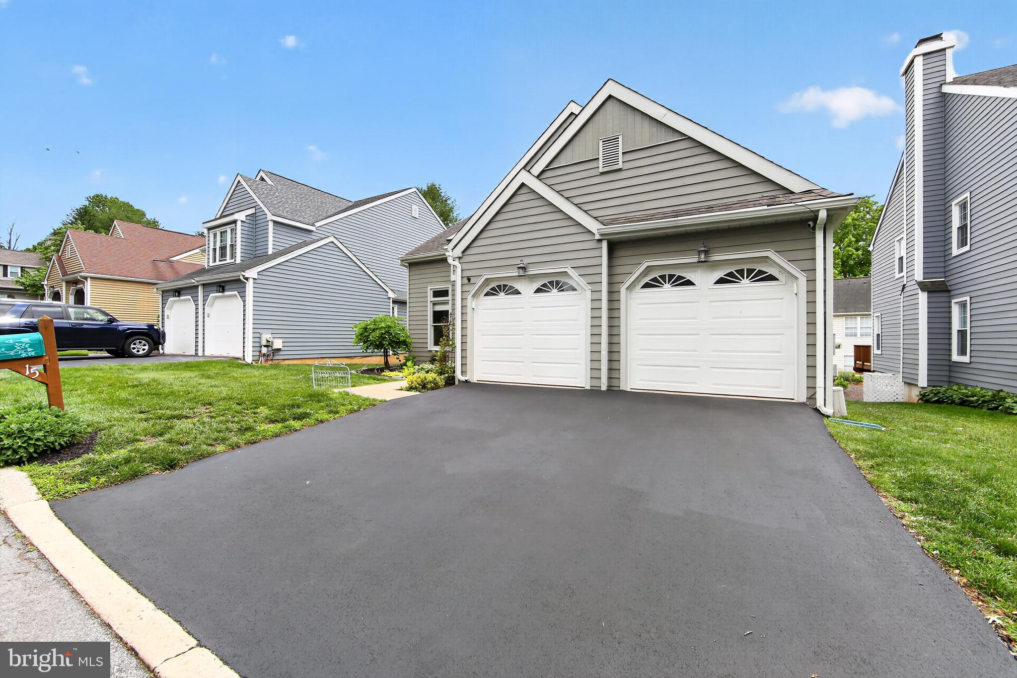 15 KILLDEER LANE