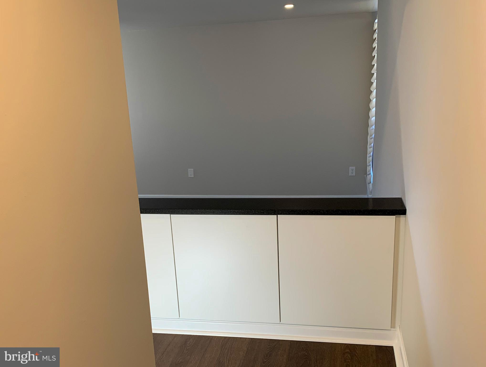 AMERICANA FINMARK - Residential