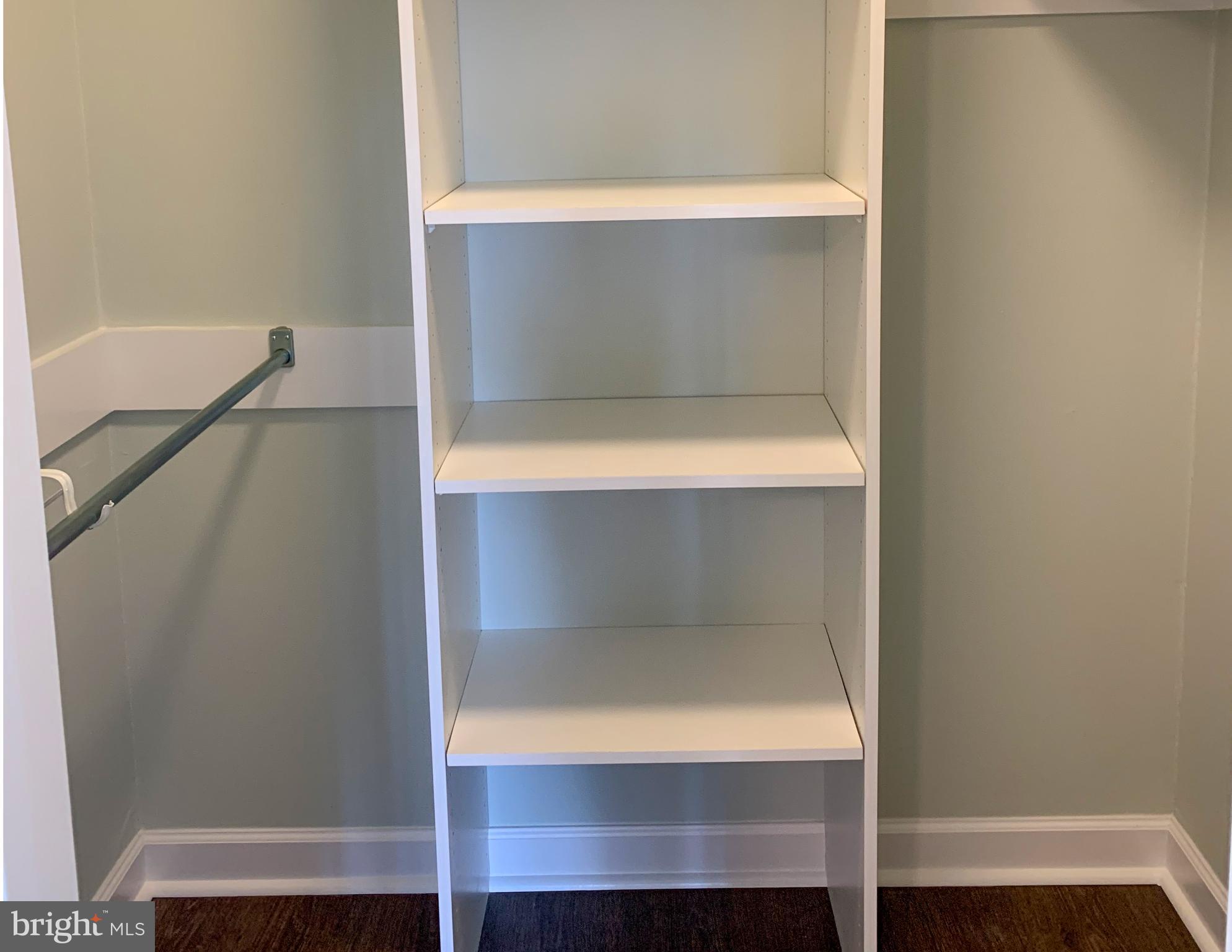 AMERICANA FINMARK - Residential