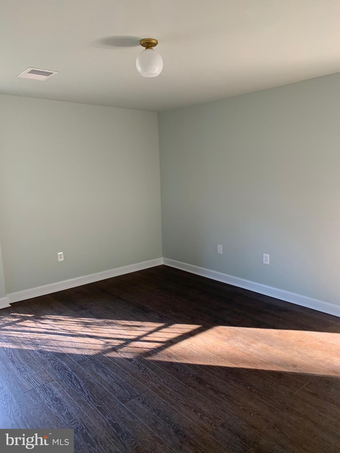 AMERICANA FINMARK - Residential