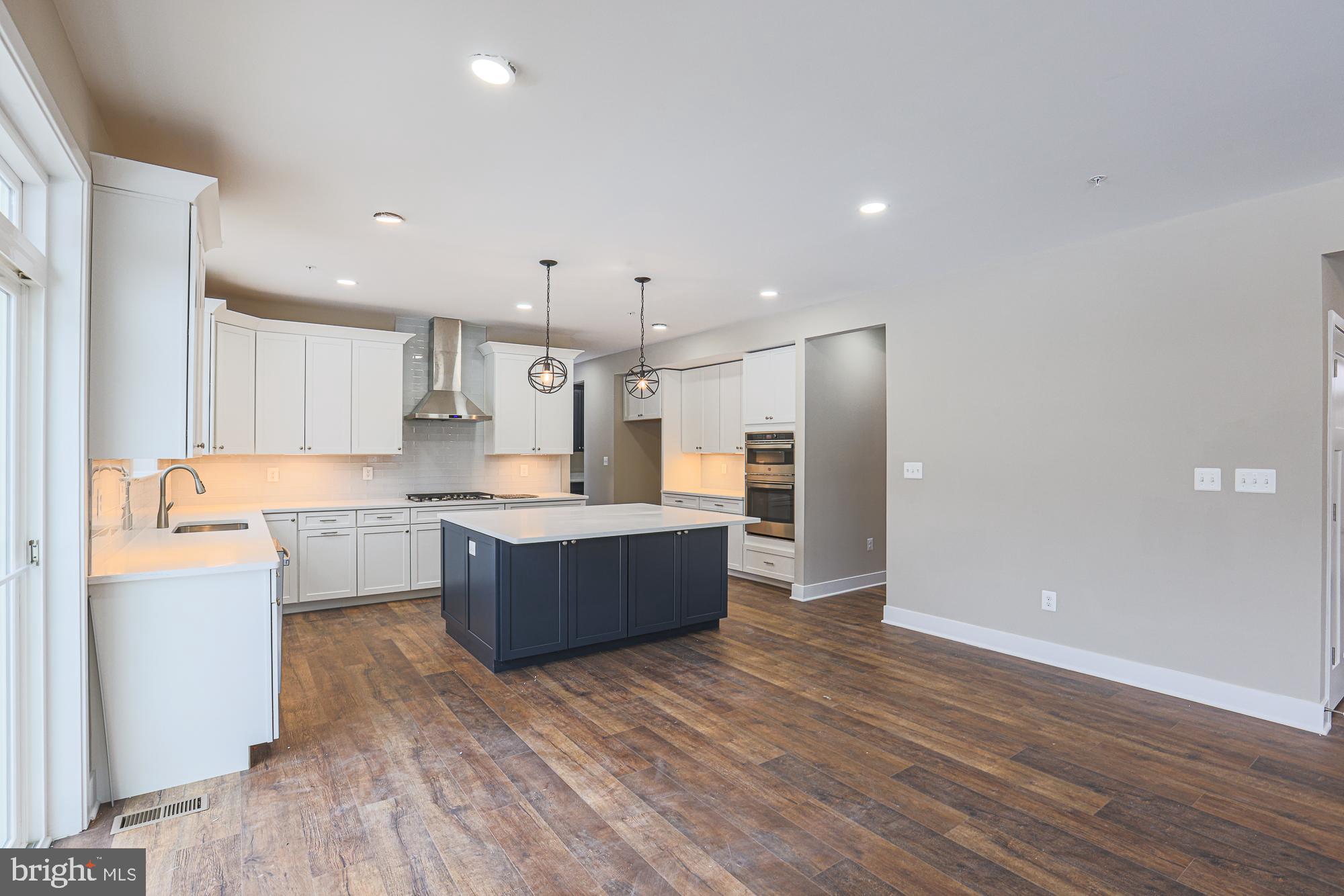 CARROLL MANOR - Residential