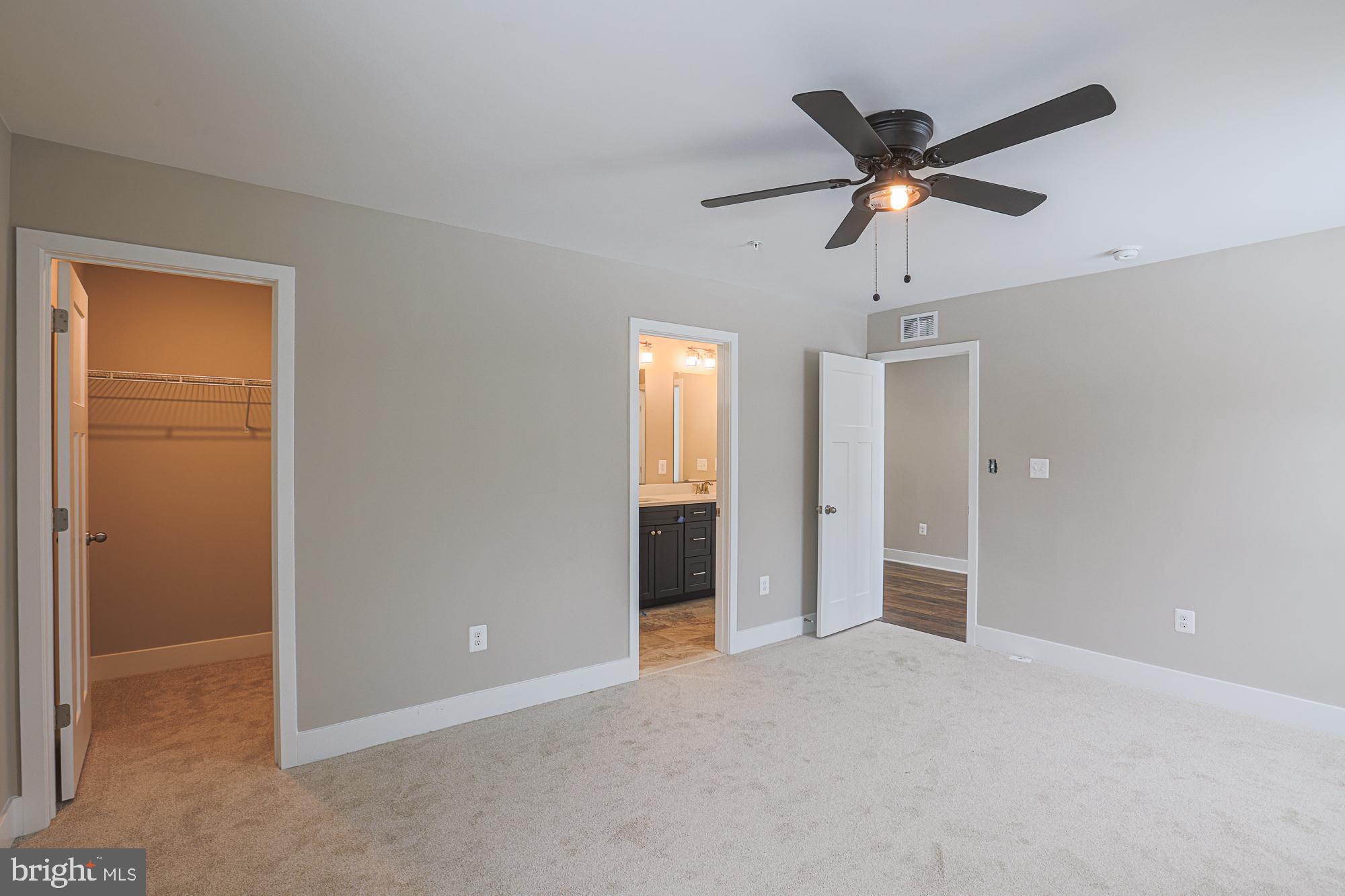 CARROLL MANOR - Residential